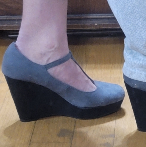 Sao Paolo faux suede wedges - Picture 3 of 6